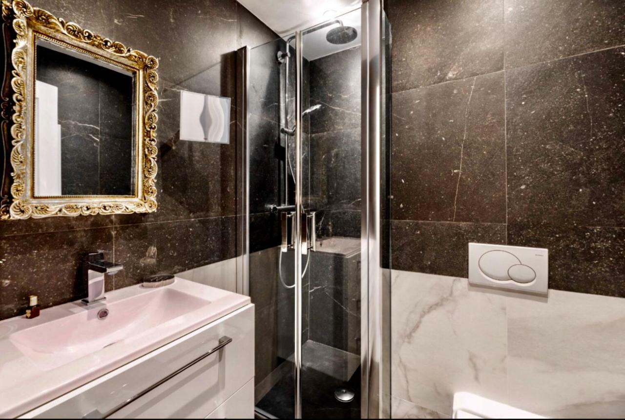 La Croisette - Superbe Studio Au Mythique Palais Miramar Cannes Bagian luar foto